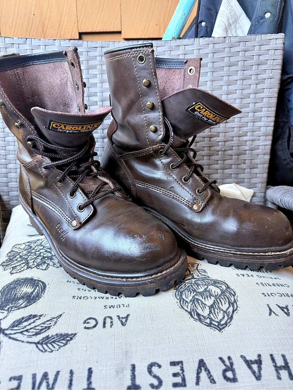 Carolina 28 Series 8" Waterproof Logger Work Boot Men's Leather Work Boots